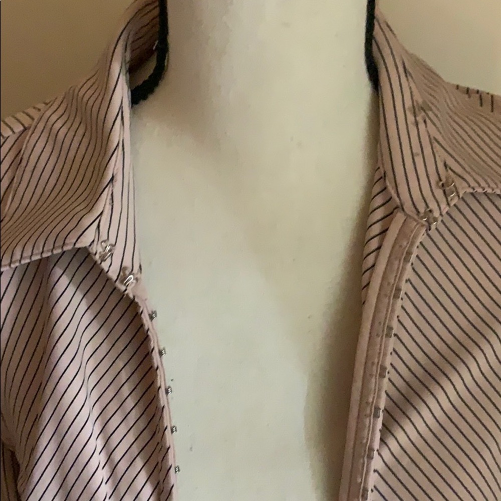 Express Top - Picture 4 of 8